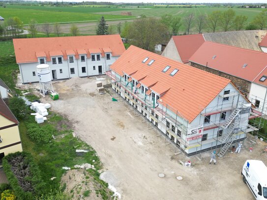 4-Raum Wohnung (29.04) im Reihenendhaus zu vermieten in Großpösna OT Seifertshain