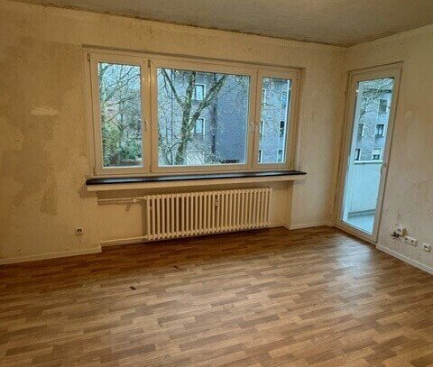 3 Zimmer mit Balkon im Hogenweg..