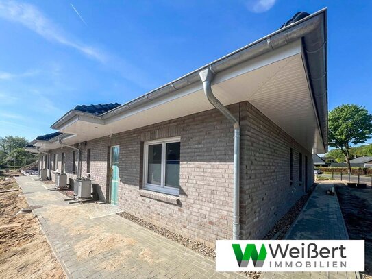 Neubau - KfW 40 Bungalow-RH inkl. PV & Carport: Förderfähig durch KfW-Kredit und provisionsfrei!