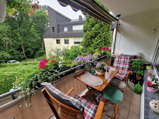 Helle Wohnung mit 3 Zimmer, Küche, Bad, Balkon und Garage in reiner ruhiger Wohnlage von Vallendar