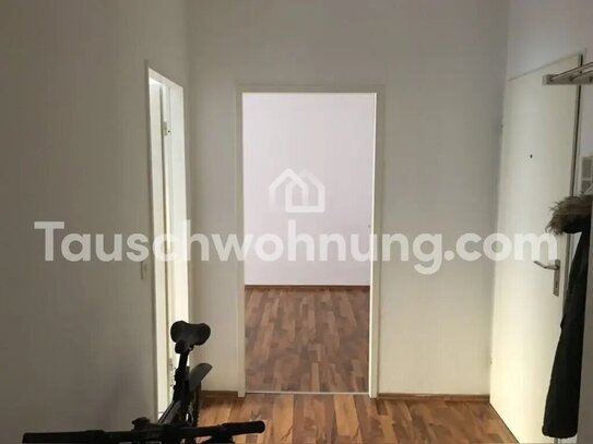 [TAUSCHWOHNUNG] 2-Zimmer-Wohnung zwischen zwei Parks mit Balkon in Kreuzberg