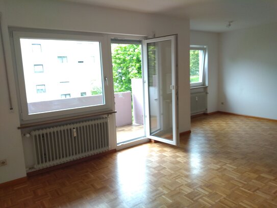 3-Zi.Whg., WT-Tiengen, Nähe Bahnhof, West-Balkon,