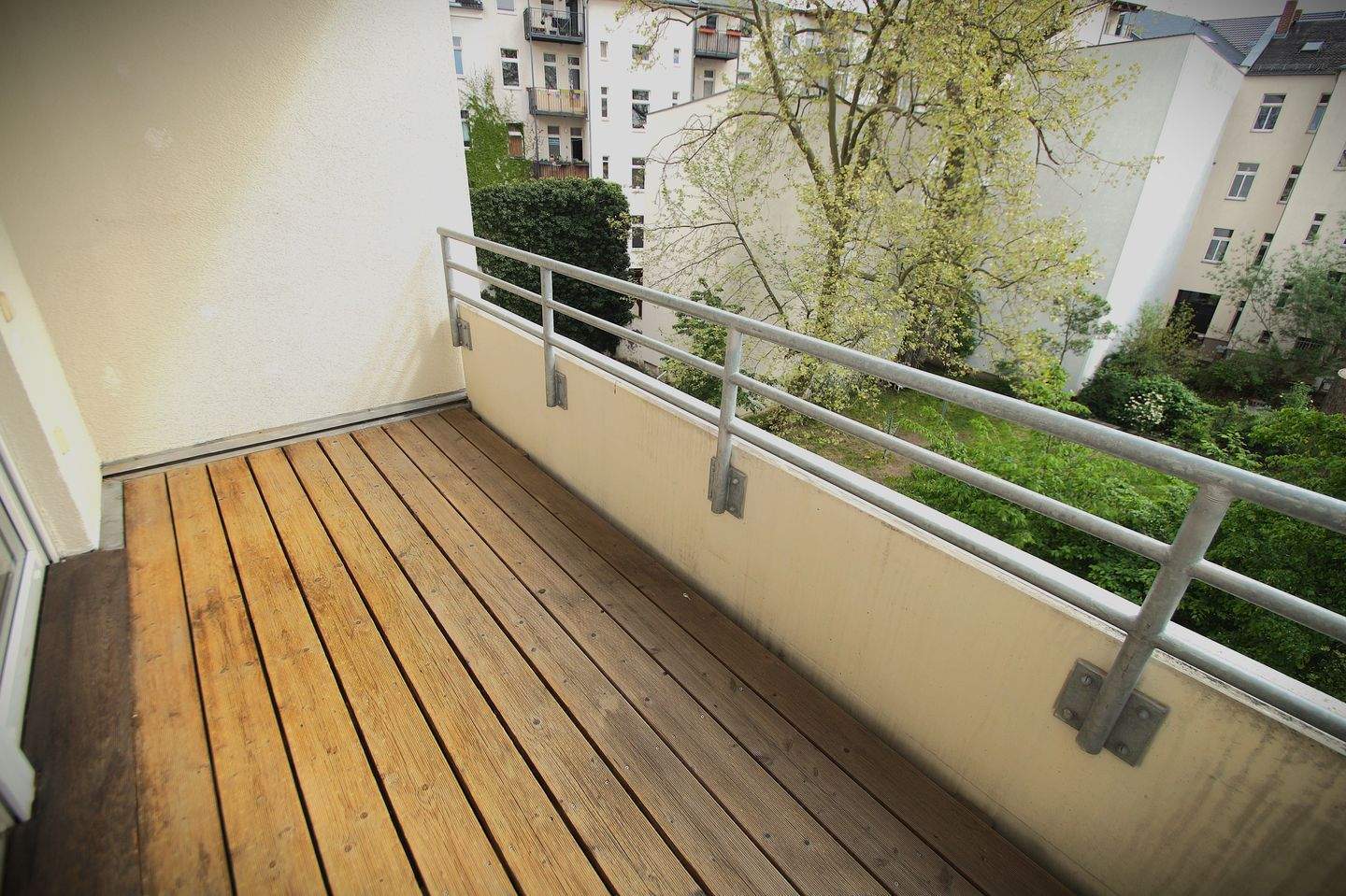 3-Zimmer-ETW mit Balkon - langfristig vermietet, gute Lage, sichere Anlage