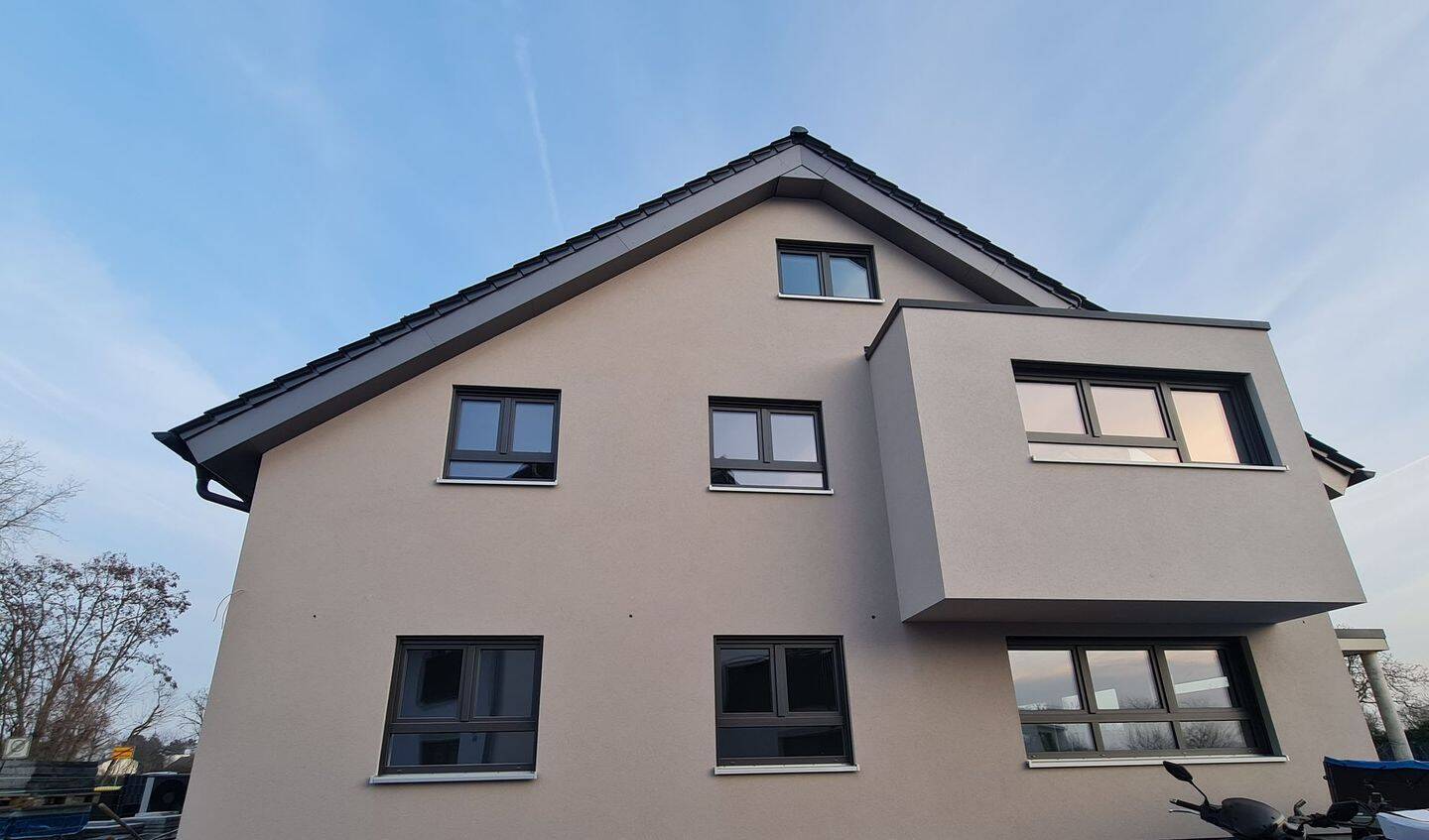                                                               **Neubau Erstbezug, Traumhafte und moderne 4-ZIMMER EG.-Maisonette Whg. in Bisc&hellip;                                                       in Bischofsheim (Groß-Gerau)