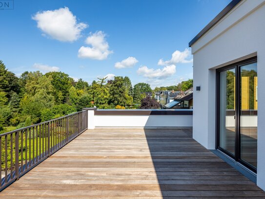 EXKLUSIVES PENTHOUSE MIT TRAUM-DACHTERRASSE UND UNVERGLEICHLICHEM AUSBLICK