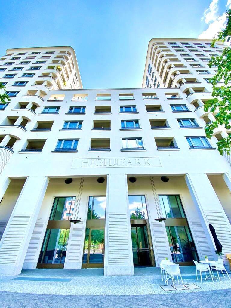 Hochwertig möbliertes 2-Zimmer-Apartment mit Balkon in Top-Lage am Potsdamer Platz - Foto 1