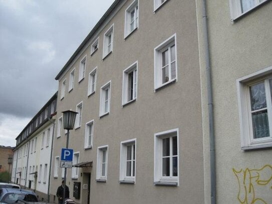 Zentrumsnahe 3-Raum-Wohnung mit großem Balkon!