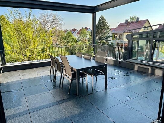 *Luxus pur !!! Exklusive 5-Raum Wohnung mit traumhafter Terrasse, großen Wintergarten und 2 Kaminen**