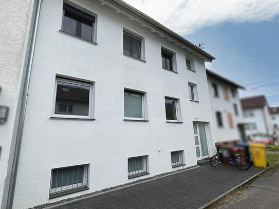 Saniertes Zweifamilienhaus mit großer Maisonette-Wohnung, kleiner Wohnung und Garten