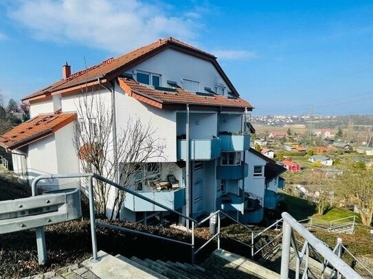 Appartement mit Ausblick und Balkon