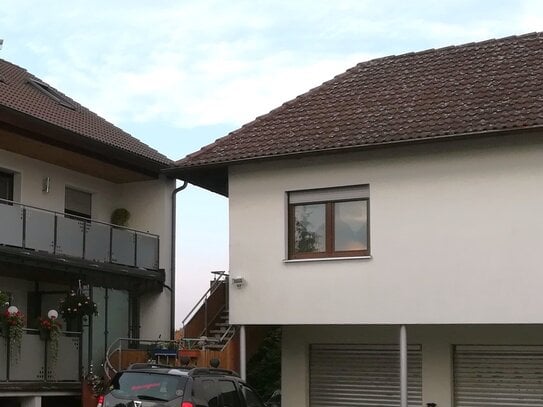 PRAKTISCH: 3+1 Zimmer-Wohnung in Fürth - Braunsbach / Wohnung mieten