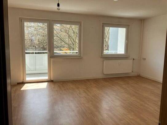 Große rollstuhlgerechte Dreiraumwohnung mit Balkon