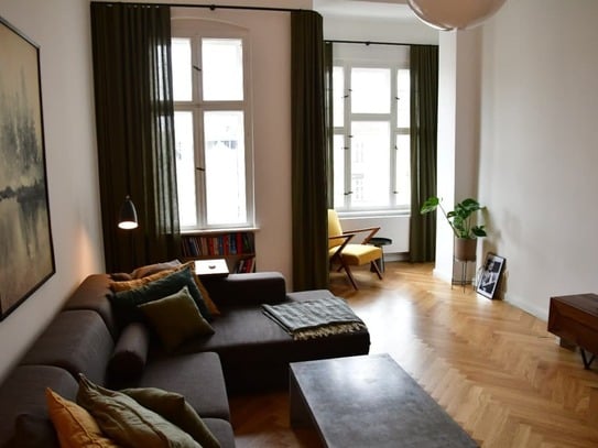 3 Zimmer Altbau-Wohnung in Friedrichshain