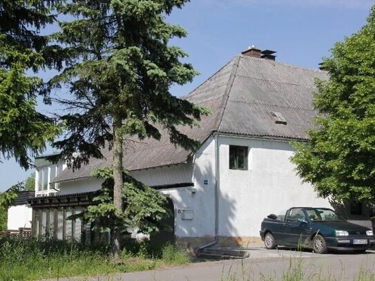 Landhaus Gästehaus mit Wohlfühlatmosphere Außenpool Innenpool Sauna Dachterrasse Gewächshaus