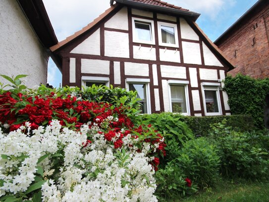 Als Anlage unschlagbar! Mitten im Stadtkern können Sie 4 Wohneinheiten realisieren!