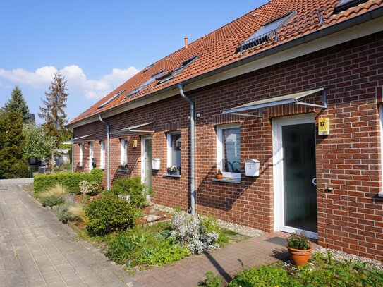 Verkauf bezugsfrei ab 11-2024 Reihenmittelhaus m.Garage in Gerwisch - perfekt für Familien