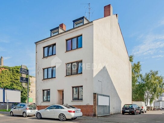 Stadtmitte Mönchengladbach: Gemütliche 2-Zimmer-Wohnung mit Loggia in zentraler Lage