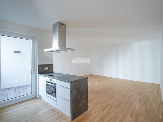 **Moderne 3-Raum-Wohnung mit EBK, Balkon & Loggia im Zentrum**