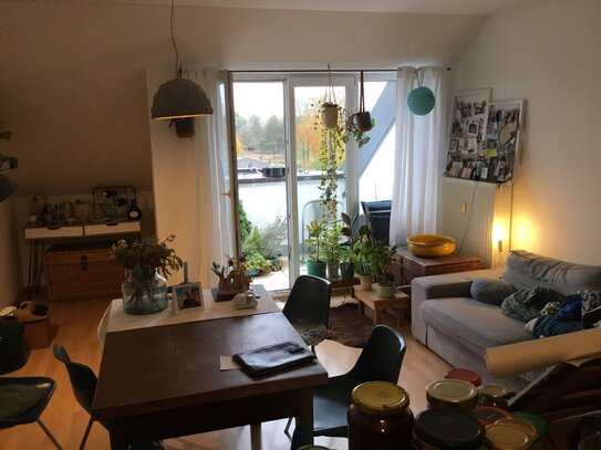 Dreizimmerwohnung mit kleiner Dachterrasse