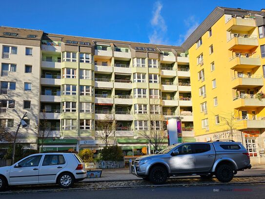 3 Zimmerwohnung nähe Uniklinikum, guter Schnitt, hell mit Balkon