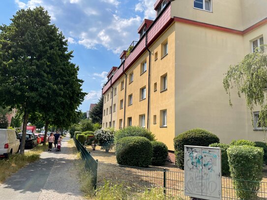 Sehr gute Kapitalanlage in Berlin Reinickendorf 2-Zimmer-Wohnung mit Balkon zu verkaufen.