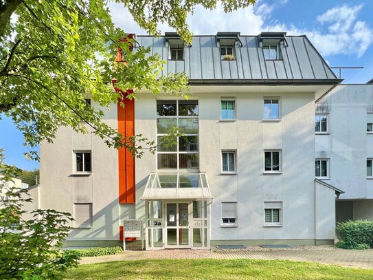 Attraktive, moderne Wohnung in herrlich grüner Umgebung