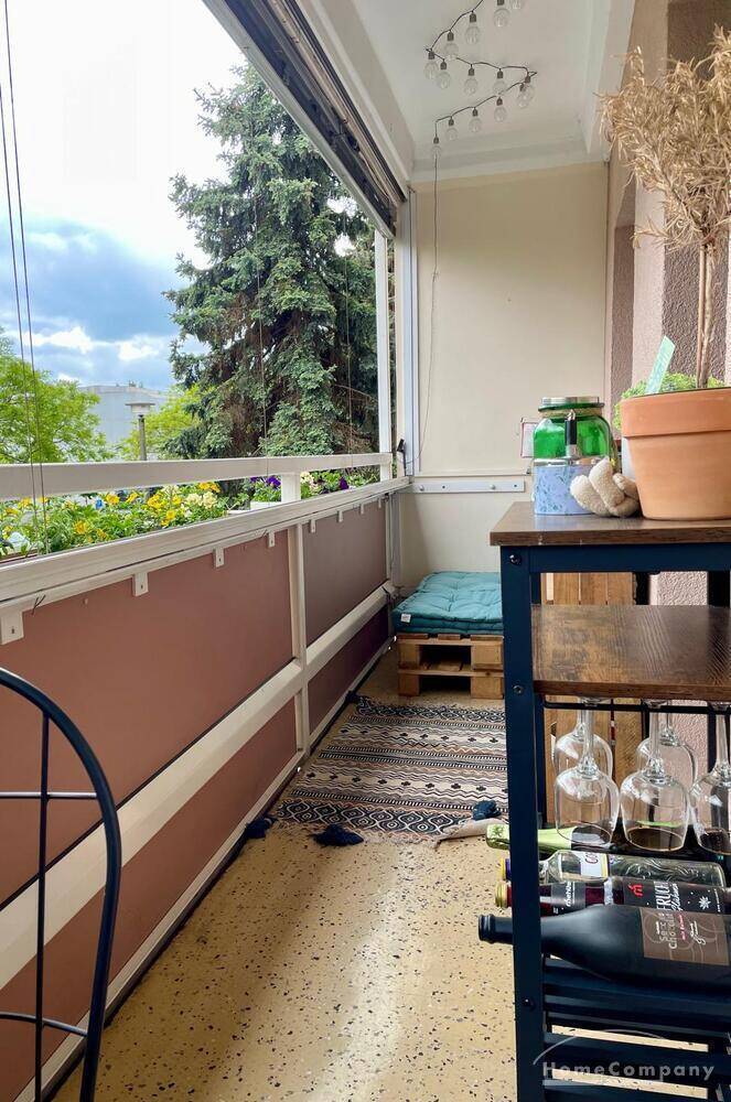 Möbliert/Furnished 2-Zimmer Apartment in Dresden - Südvorstadt mit Balkon 3 Personen