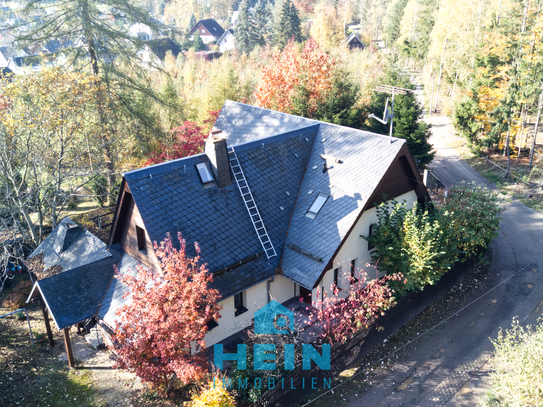 Vogelgezwitscher und Sonne pur! Vom Ferienhaus zum Familiendomizil direkt am Waldrand.