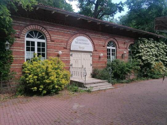 Charmantes Gasthaus am Pferdemarktgelände