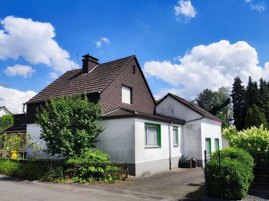 ***Altes Haus in Solingen sucht kreative Familie***