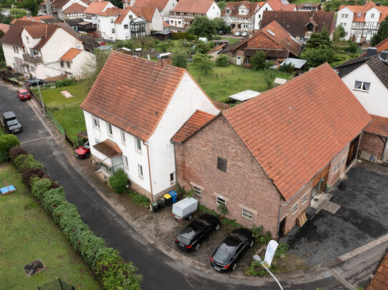 +++Einfamilienhaus mit Scheune in Altmorschen+++