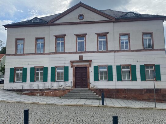 NEU - Charme vom Altbau? Rein ins Glück!