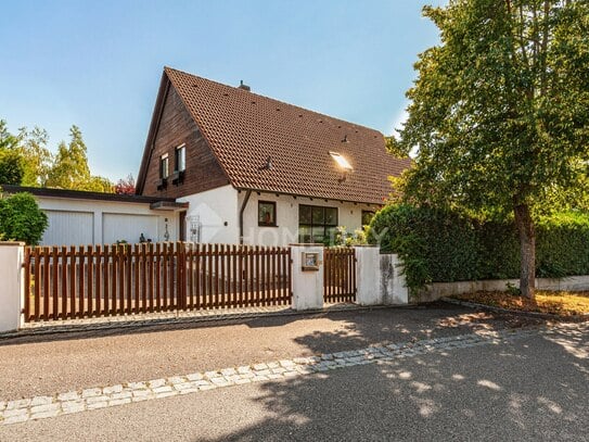 Stilvolles EFH in ruhiger Lage mit sonniger Terrasse, gepflegtem Garten und gehobener Ausstattung