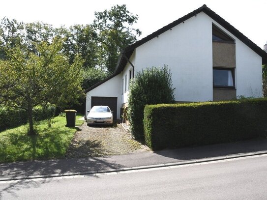 +++Freistehendes Einfamilienhaus mit Garten in Waldrandlage von VK Fürstenhausen+++