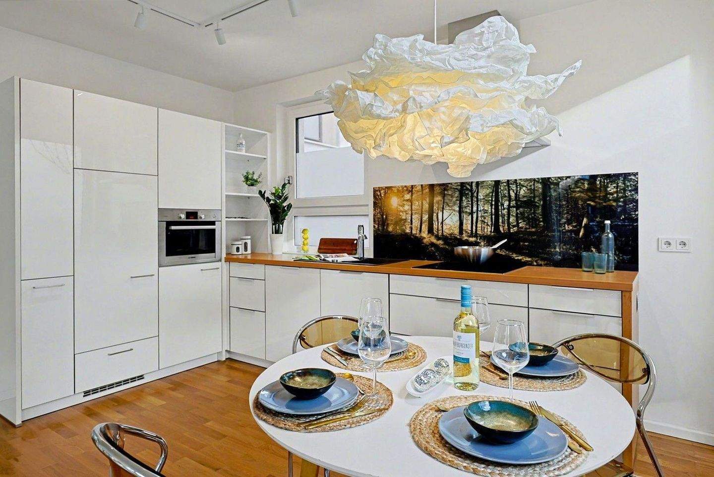 Moderne Neubauwohnung mit eigenem Garten zu vermieten