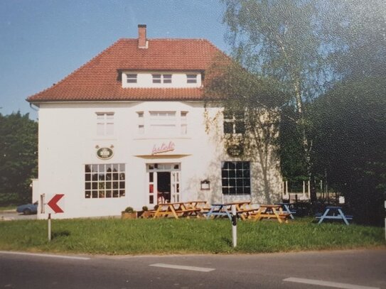 Wohn- u. Geschäftshaus - Ehemalige Gaststätte, Umbau zum Boardinghaus geplant auf großem, ländlichem Grundstück - Spenge