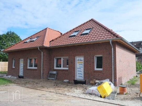 NEUBAU/ERSTBEZUG: Ebenerdig bewohnbarer Bungalow in Sackgassenlage