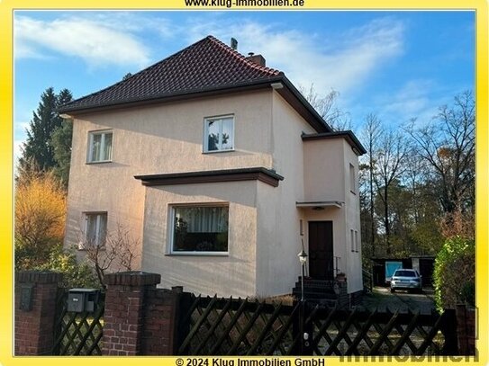 Frohnau! Top gepflegtes Einfamilienhaus Bj. 1935 mit schönem ca. 742 m² großen Süd-Westgrundstück