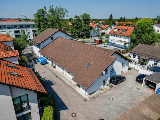 Ausbaufähiges Mehrfamilienhaus mit sehr guter Anbindung