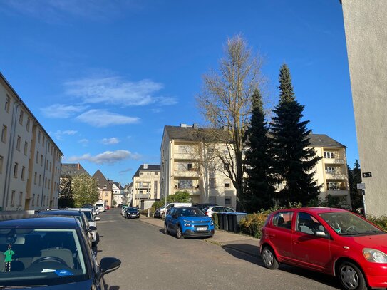 Auf der Steinrausch - 2 ZKB Wohnung mit Balkon!