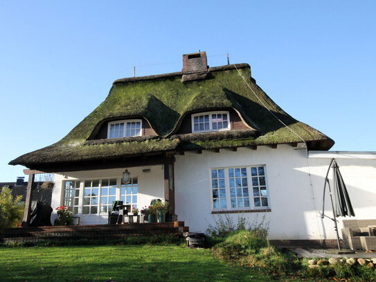 Großzügig Wohnen mit viel Natur