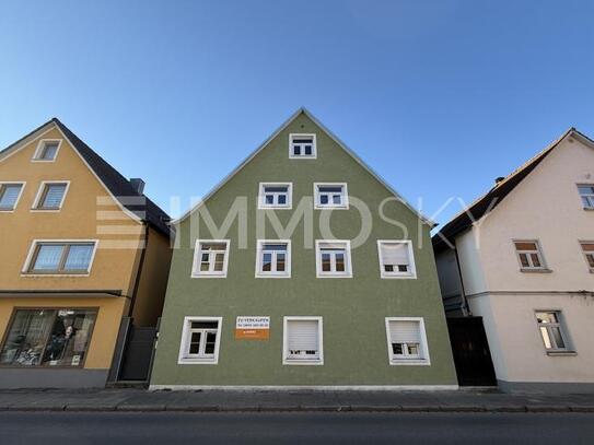 Dachgeschosswohnung mit Galerie und offenem Wohnbereich