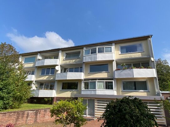 Erstbezug nach Sanierung! Hochwertige 3-Zimmer-Wohnung mit Balkon und Einbauküche