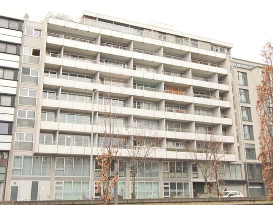 Charmante 1 Zimmerwohnung in zentraler Lage von Ludwigshafen mit guter Verkehrsanbindung.