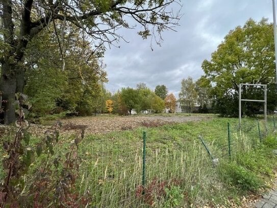 Gewerbegrundstück am Autobahnzubringer zur A 72