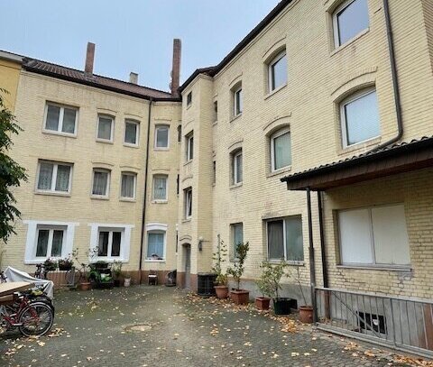 Gepflegtes MFH mit Potential - Ausbaureserve ca. 330m²