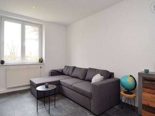 Schöne, helle 3-Zimmer-Wohnung mit Freisitz und Gartenanteil in Weil am Rhein-Haltigen, möblier