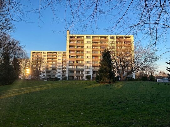 Freie 2-Zimmer-Wohnung in Schenefeld, Nähe EKZ Stadtzentrum Schenefeld