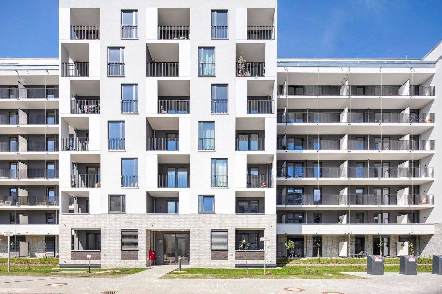 Smyles - Moderne Neubauwohnung mit Südbalkon & Einbauküche - Photo 1