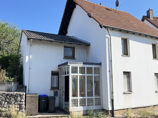 Sanierungsbedürftiges Einfamilienhaus in Bliesransbach